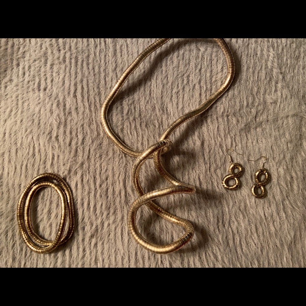 Bendable / Moldable Necklace Earring Bracelet set